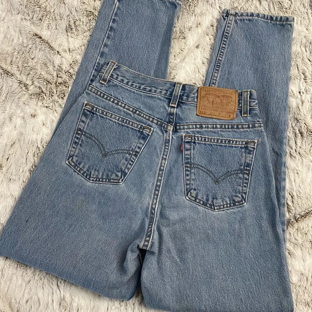 Levi's High Rise Women Jeans - Light Blue - Picture 1 of 16